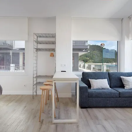 Apartamentos Egona Zarautz Sobre El Mar Exterior photo